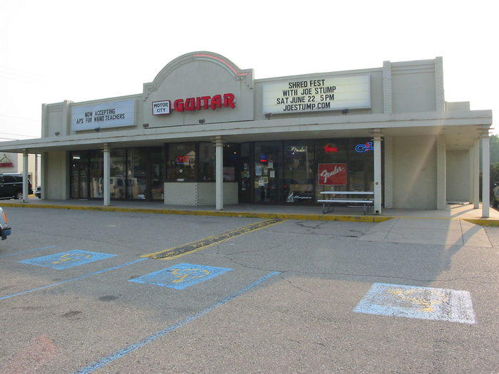 Academy 59 Theatre - May 2002 Photo (newer photo)